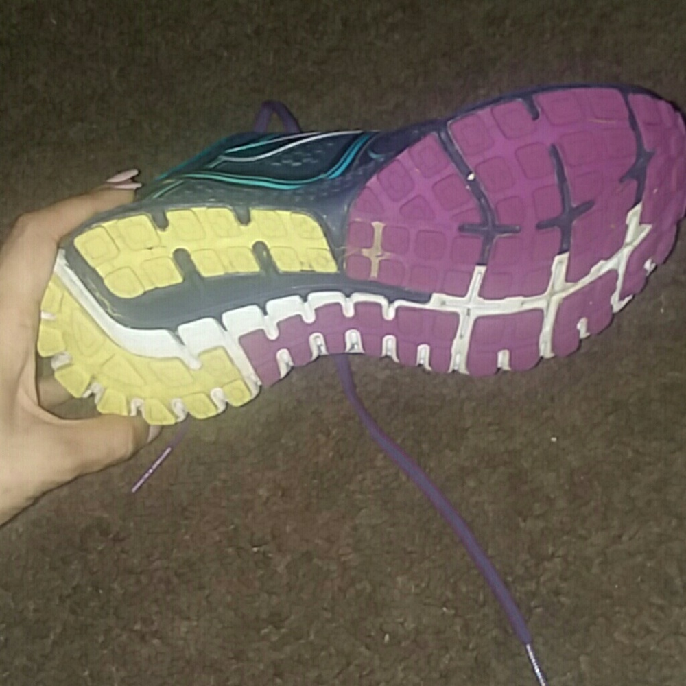 Shoes - Picture 3 of 3